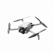 Unsere Drohne DJI Mini Pro 4 welche wir für unsere Drohnenbilder und Drohnenvideos bei 3D Immobilien Augsburg verwenden.